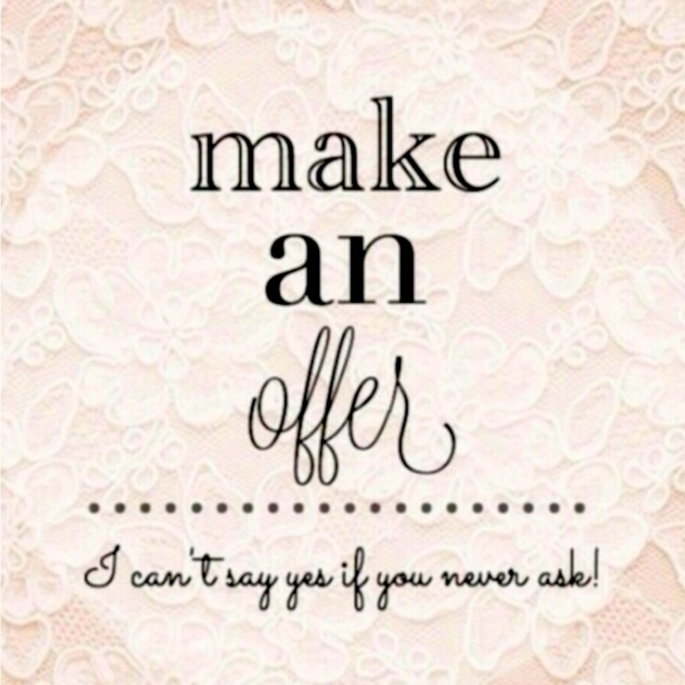 ALL reasonable offers accepted 🫶🏻🤍✨